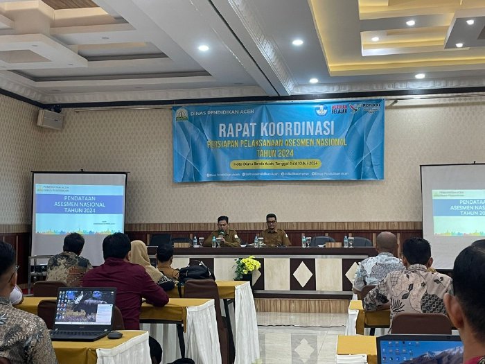 Kadisdik Aceh Membuka Rapat Koordinasi Asesmen Nasional 2024