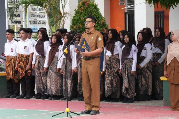 Kadisdik Aceh Dorong Siswa SMAN 7 Banda Aceh Raih Mimpi dan Susun Rencana Masa Depan