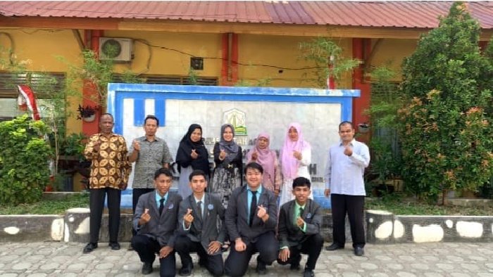 Ikuti LKS Tingkat Nasional, Kepala SMKN 5 Telkom Banda Aceh Undang Orang Tua Siswa