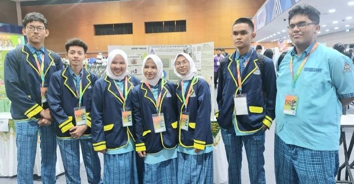 Siswa SMAN 7 Kembali Raih Medali Emas dan Perak di Event Science Castle in Asia